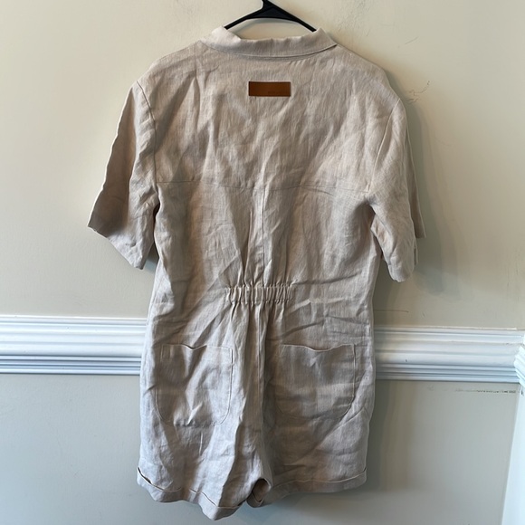 RIVET UTILITY 
Runaround Zip Front Romper - Oatmeal Linen - Picture 5 of 7